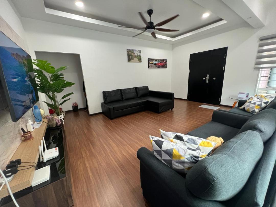With Pool Apartment *